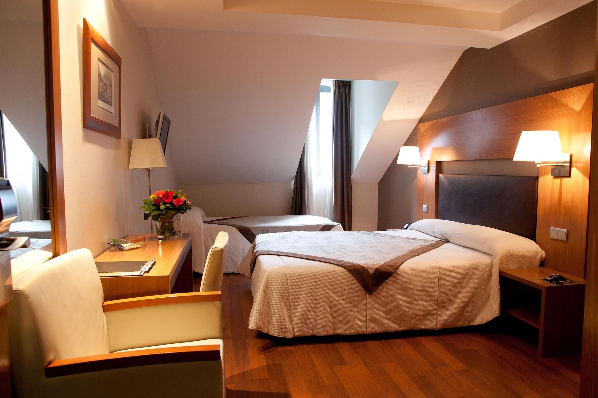 Alti Hotel Bagneres-de-Luchon Exterior photo